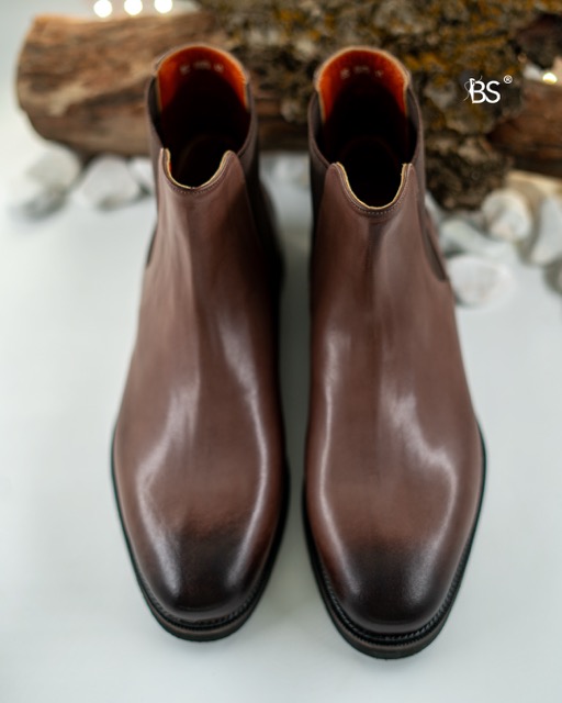 بوت مردانه مدل B0070S چرم طبیعی شبرو زیره EPR دکمه ای