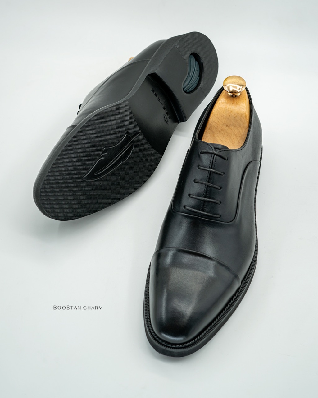 Men’s Classic Model 947, Polished Genuine Leather