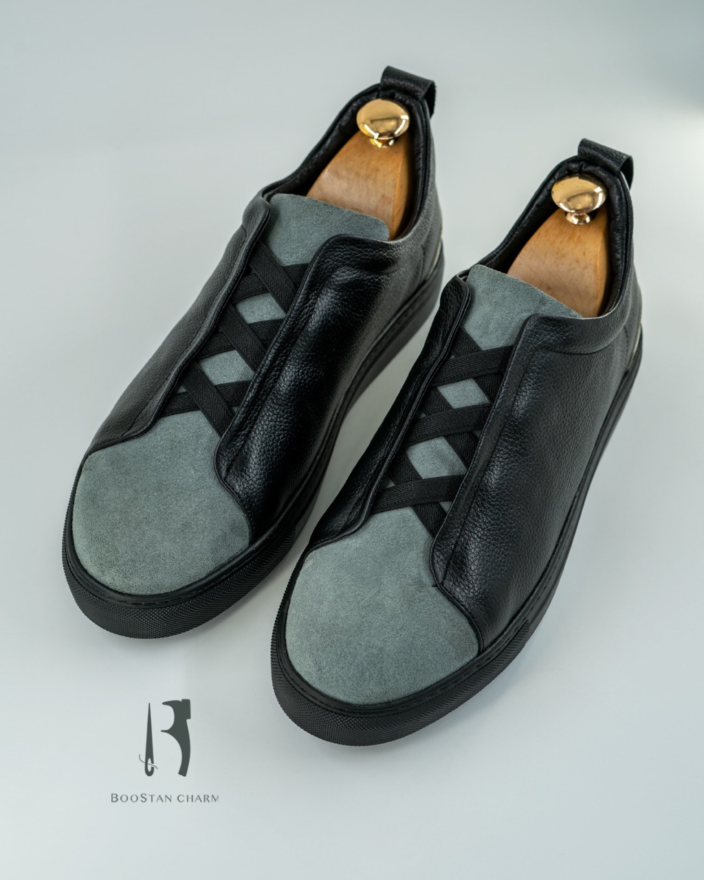 Model 088 – Men's Vans - made of split and Floater Genuine Leather , Rubber Sole