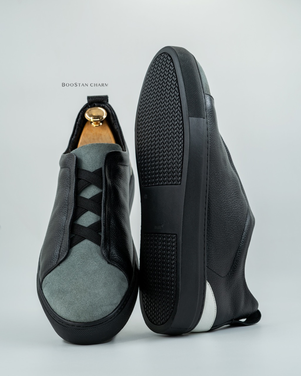 Model 088 – Men's Vans - made of split and Floater Genuine Leather , Rubber Sole