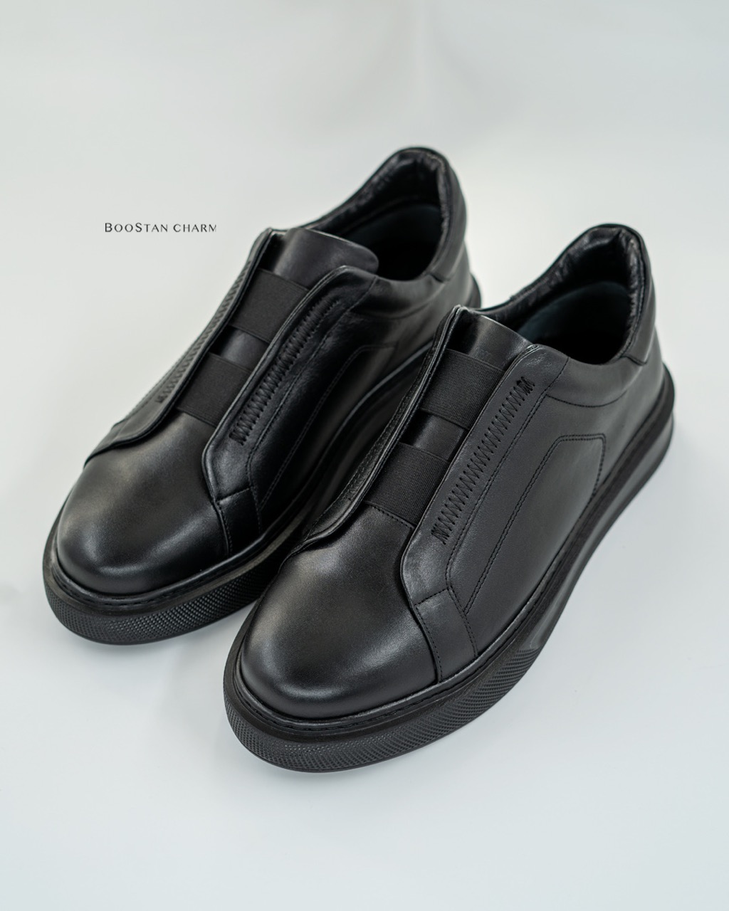 Women's Sneakers : model: 0090- Embossed genuine leather, Rubber sole