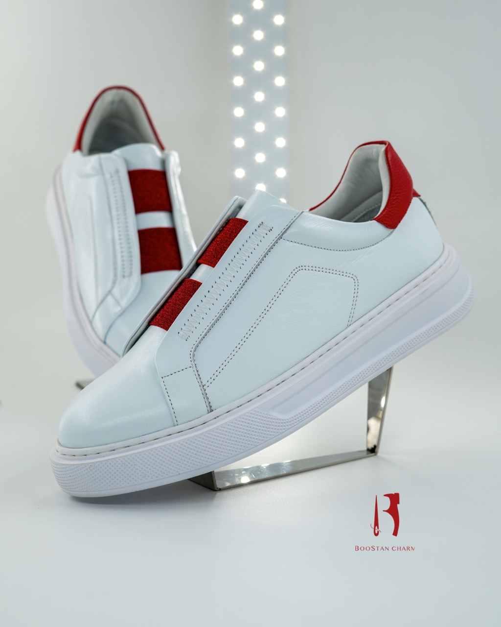 Women's Sneakers model: 0090- embossed genuine leather, Rubber sole