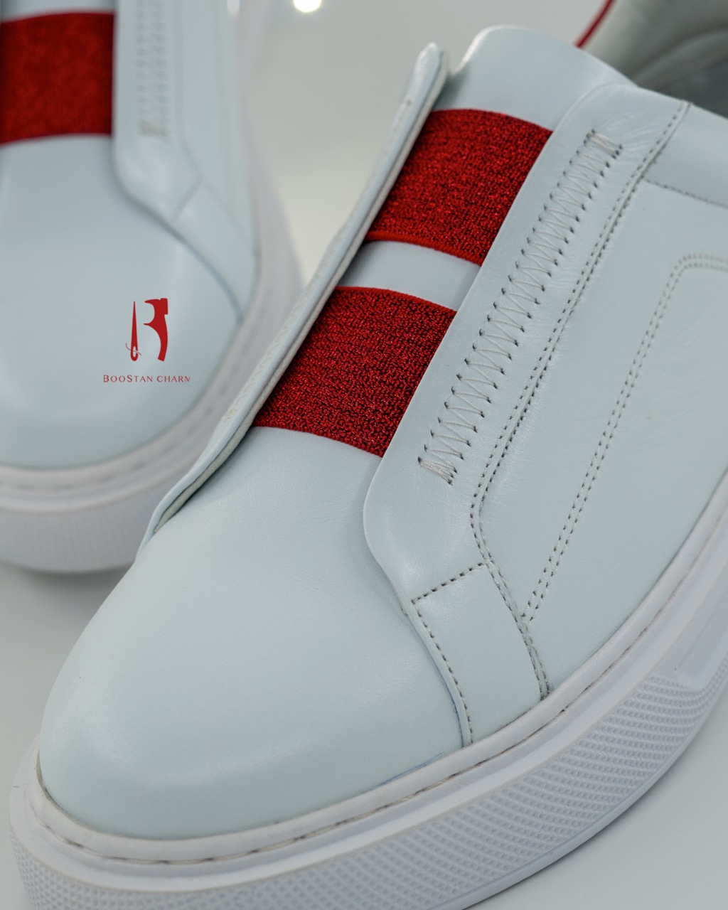 Women's Sneakers model: 0090- embossed genuine leather, Rubber sole